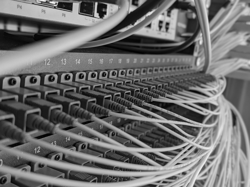 The same patch panel ungraded: original colour, and the full range of the file.